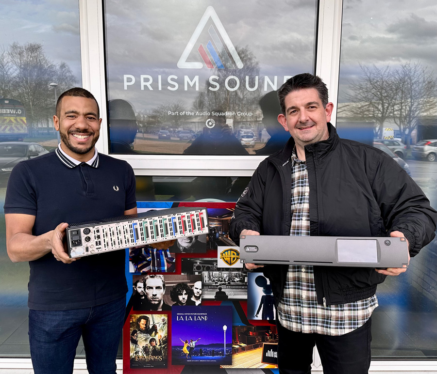 Mark Evans and Jody Thorne celebrate the initial shipping of the flagship Dream ADA-128 unit