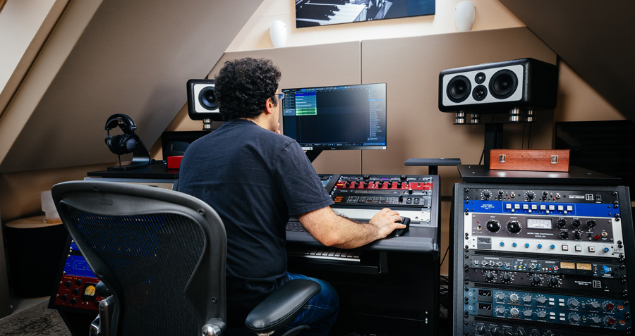 Farzi Rahnavard Chooses Prism Sound’s Dream ADA-128 Converter For His Studio